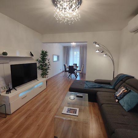 Central Modern Sliema 2 Bedroom Apartment Dış mekan fotoğraf