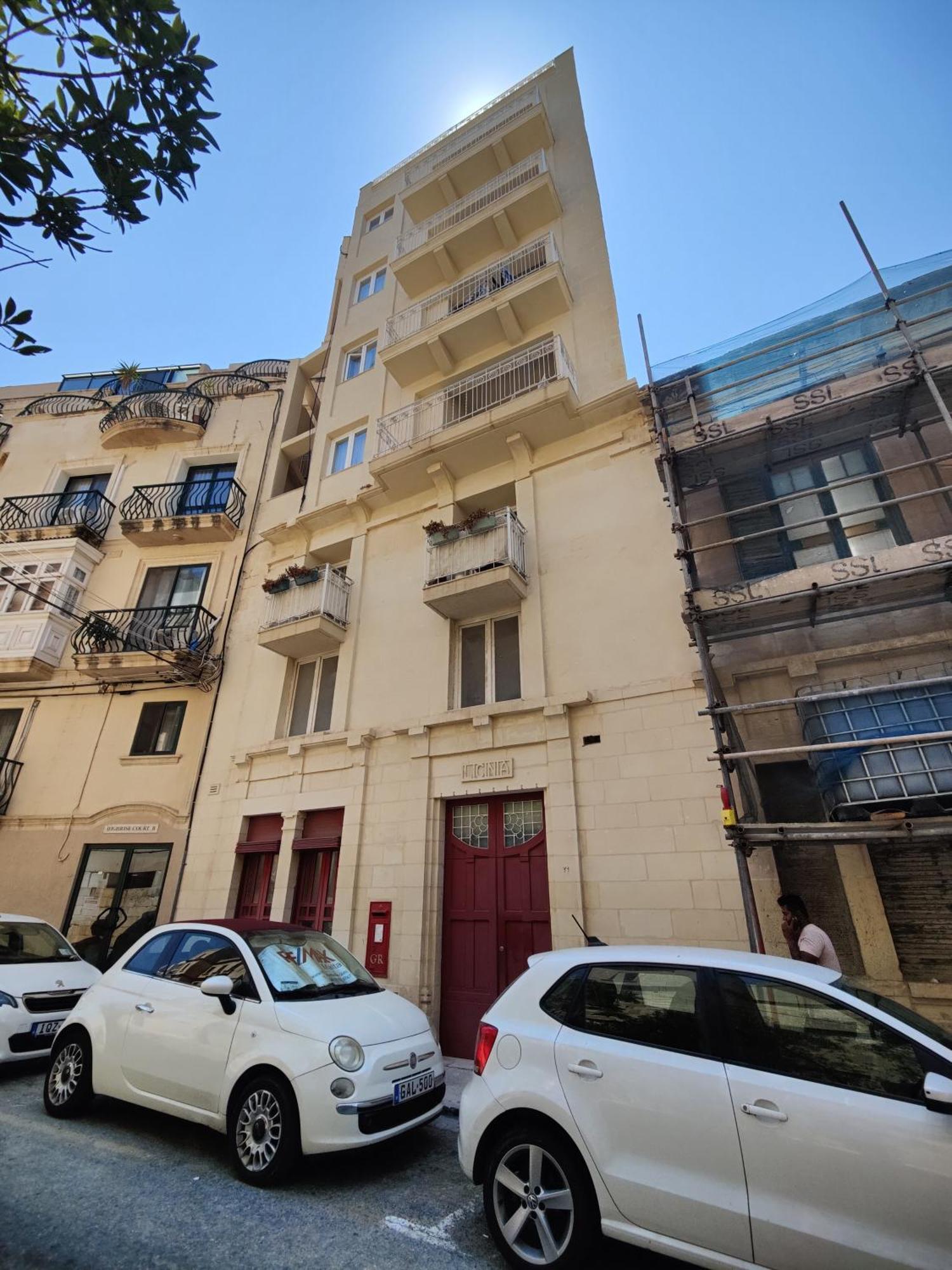 Central Modern Sliema 2 Bedroom Apartment Dış mekan fotoğraf